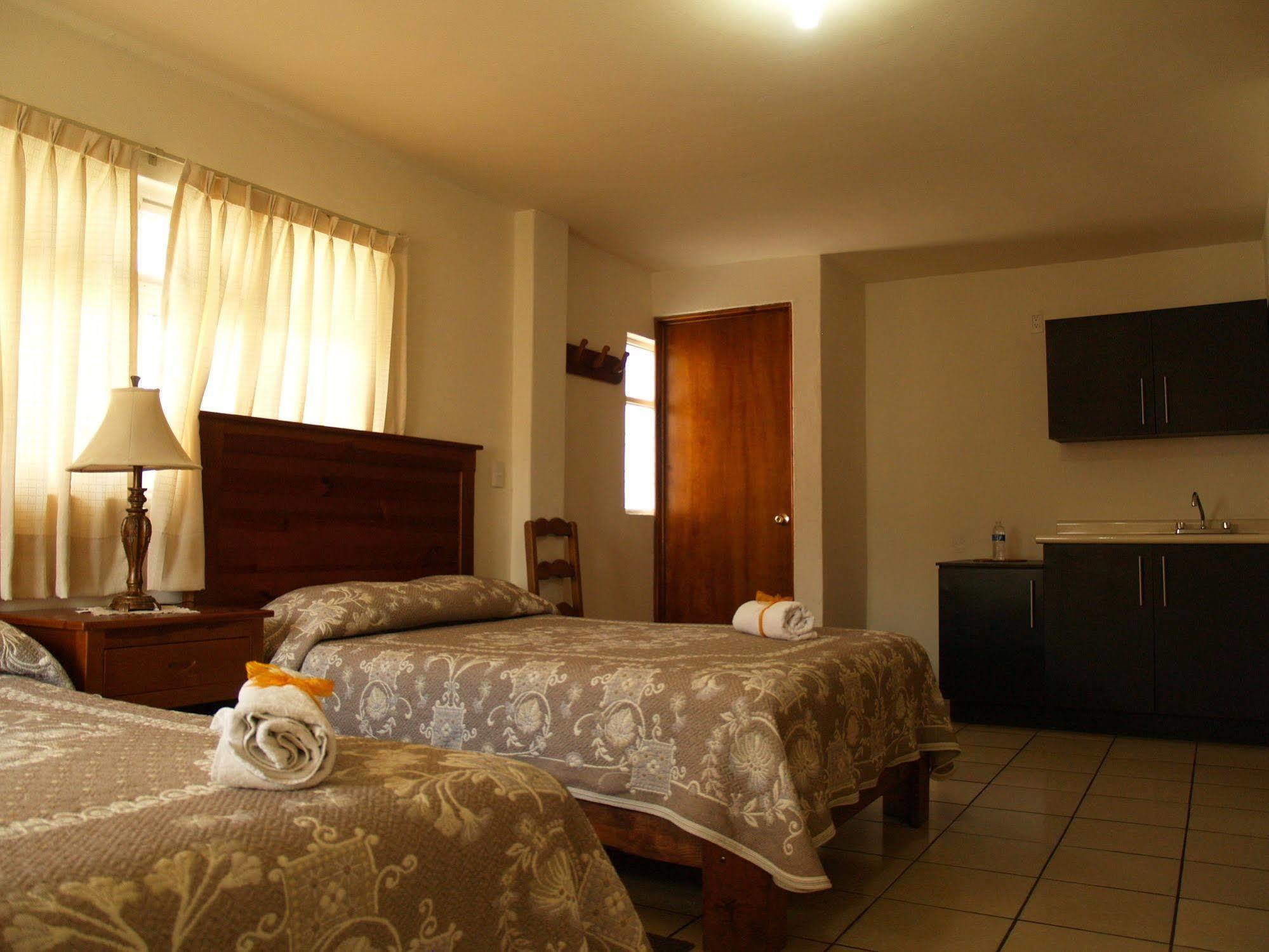 Hotel Y Posada Refugio Independencia Morelia Zewnętrze zdjęcie